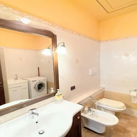 וילה Huge Town House In Storico - Car Unnecessary - Wifi - Sleeps 10